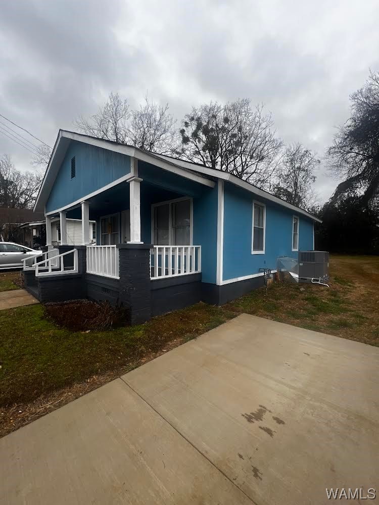 3356 Short 17th Street