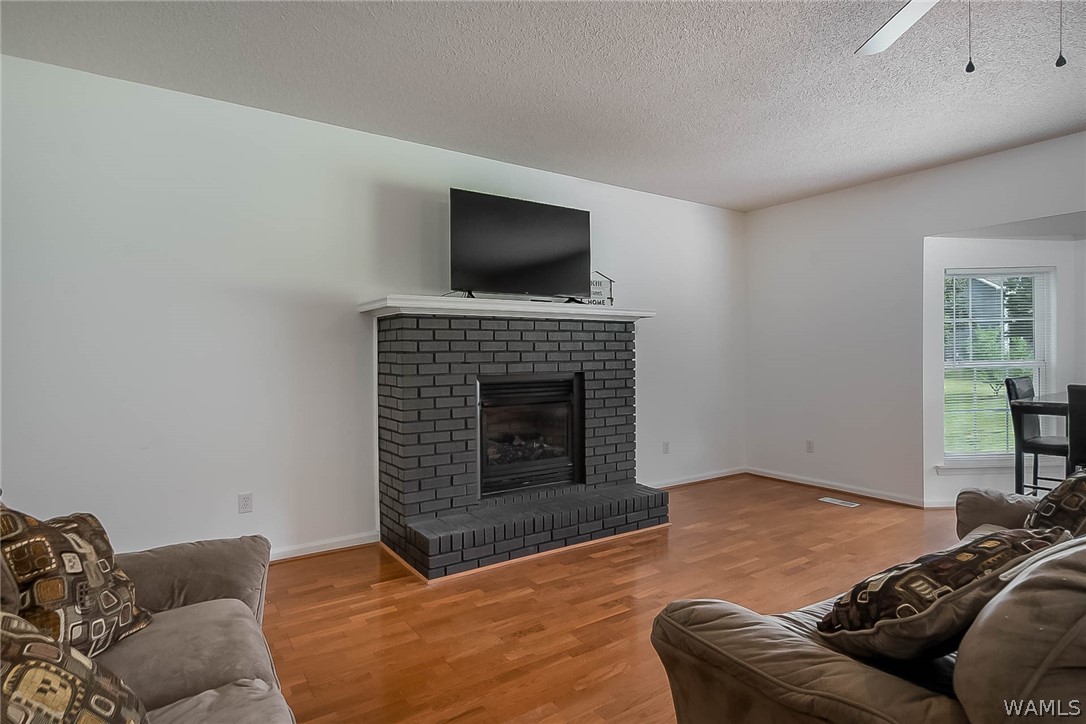 14545 Community Loop