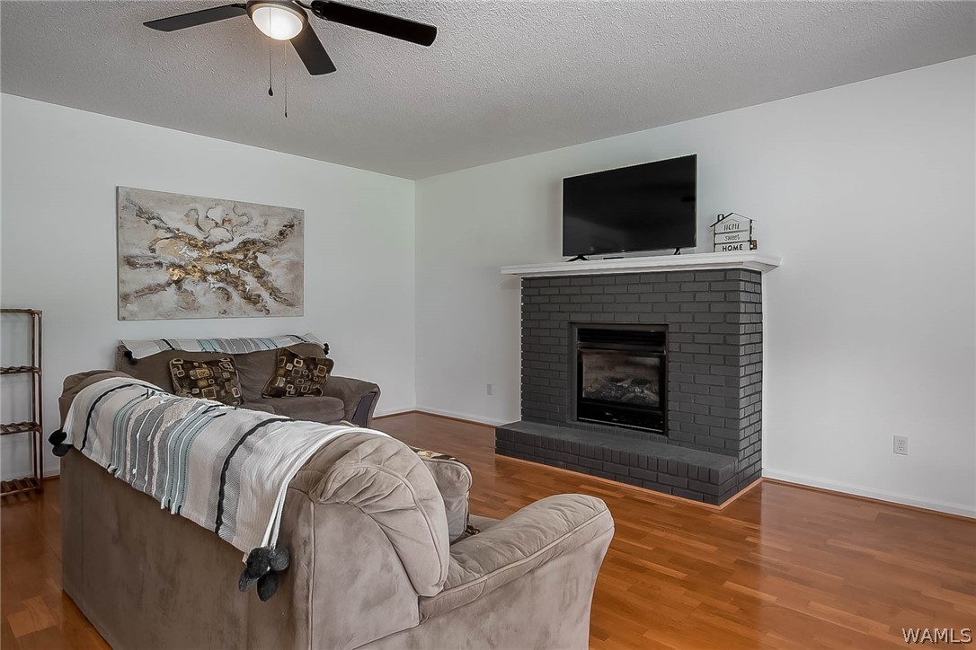 14545 Community Loop