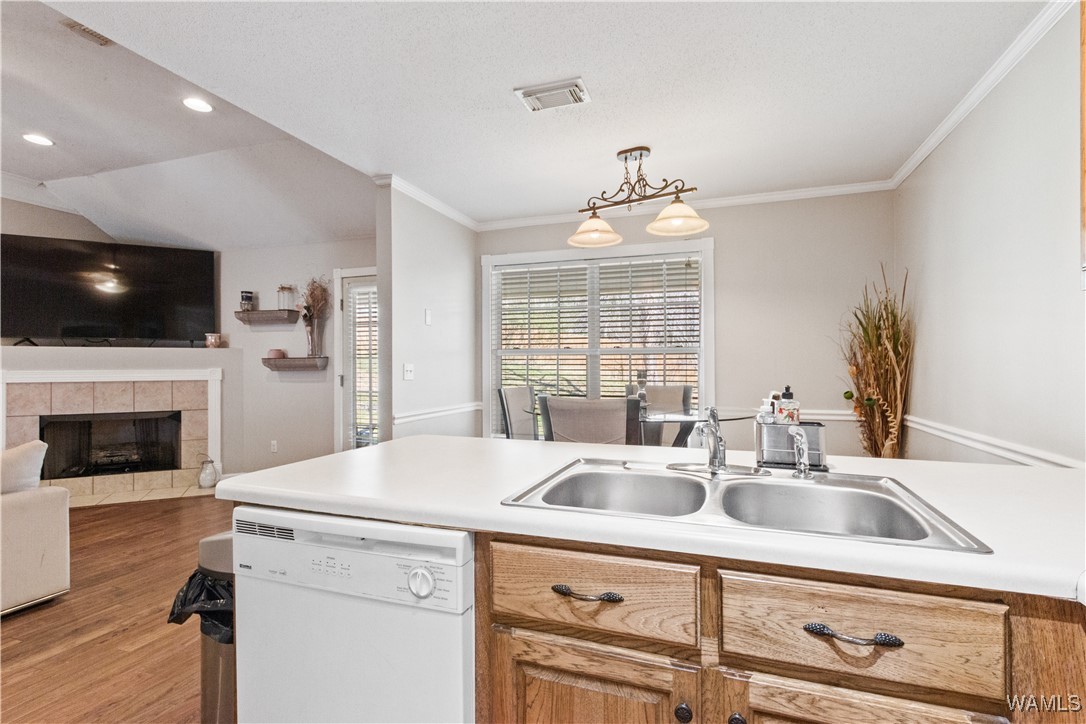 4155 Heathersage Circle