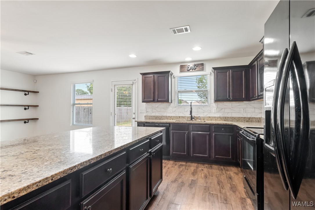 2218 SUMMER HAVEN Lane
