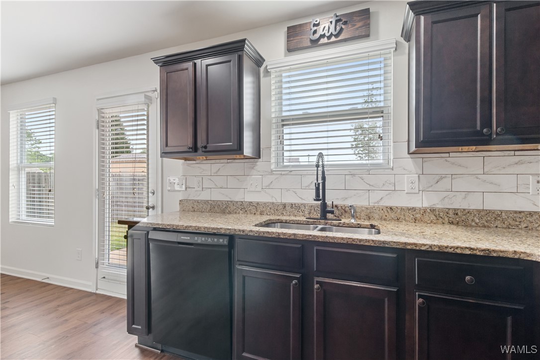 2218 SUMMER HAVEN Lane