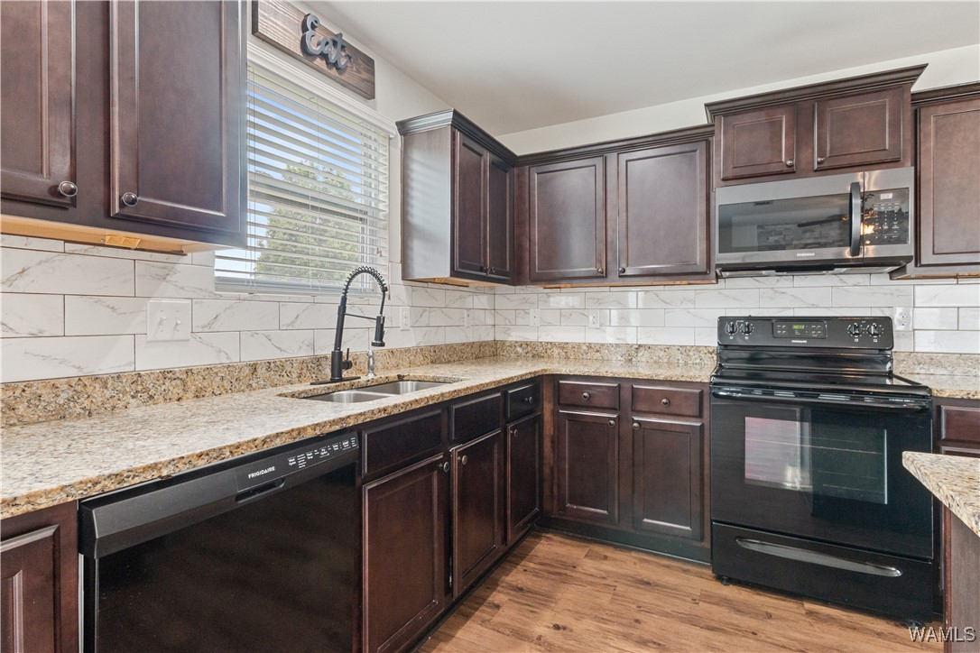 2218 SUMMER HAVEN Lane