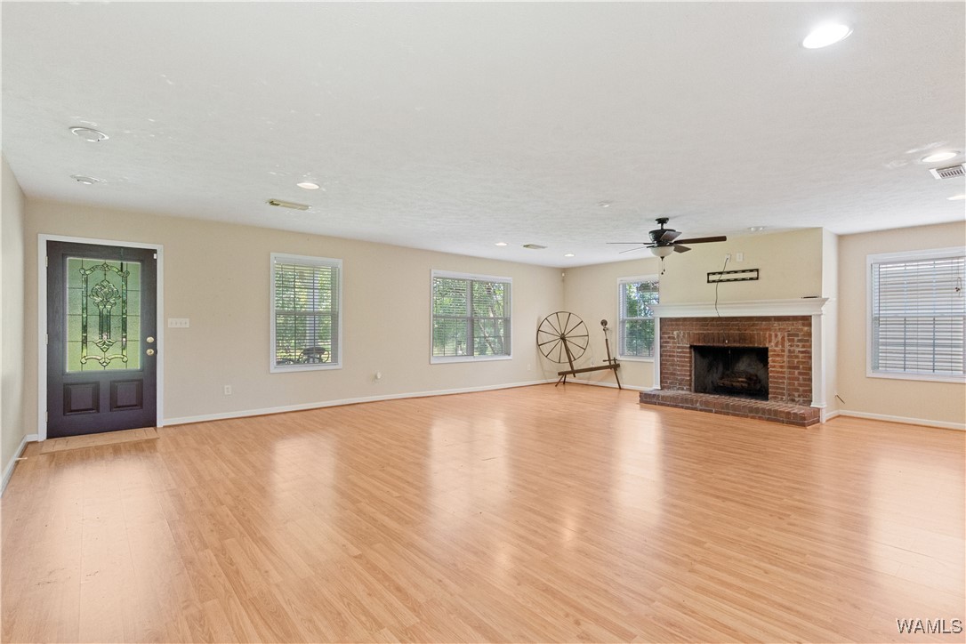 6912 SALEM Road