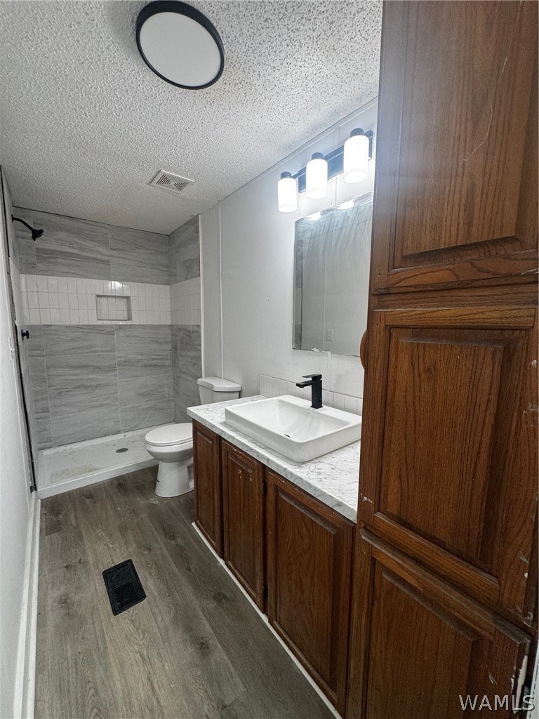 5200 Hargrove Road E