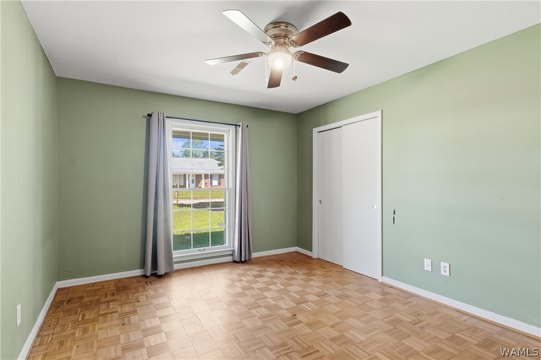 2564 Twin Manor