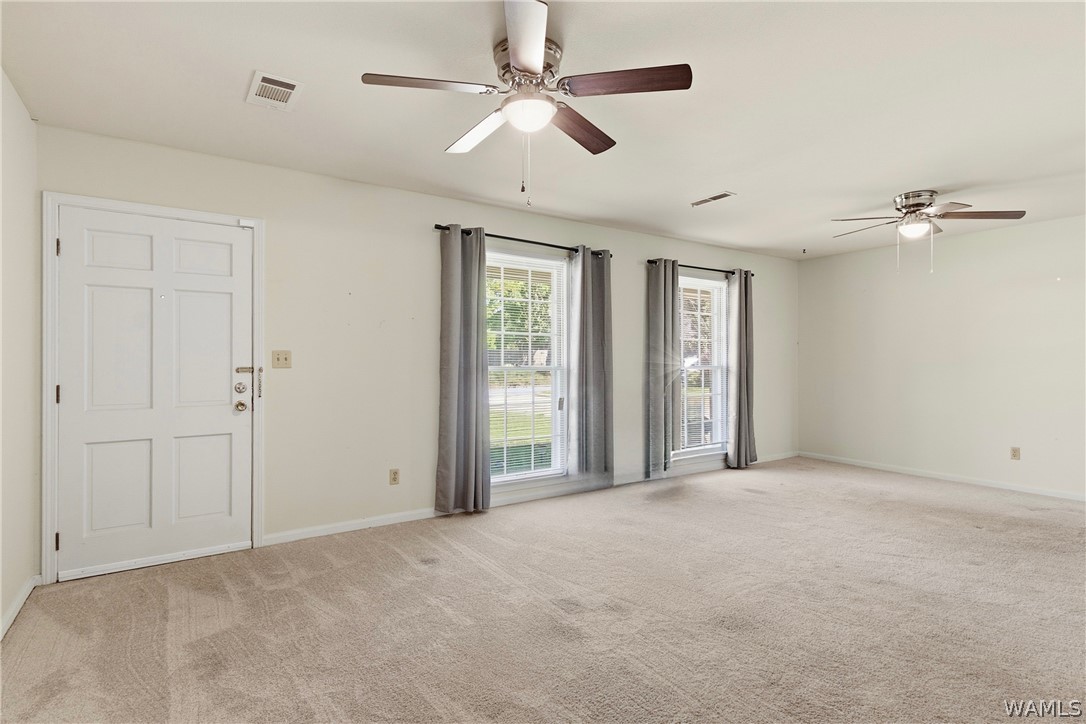 2564 Twin Manor