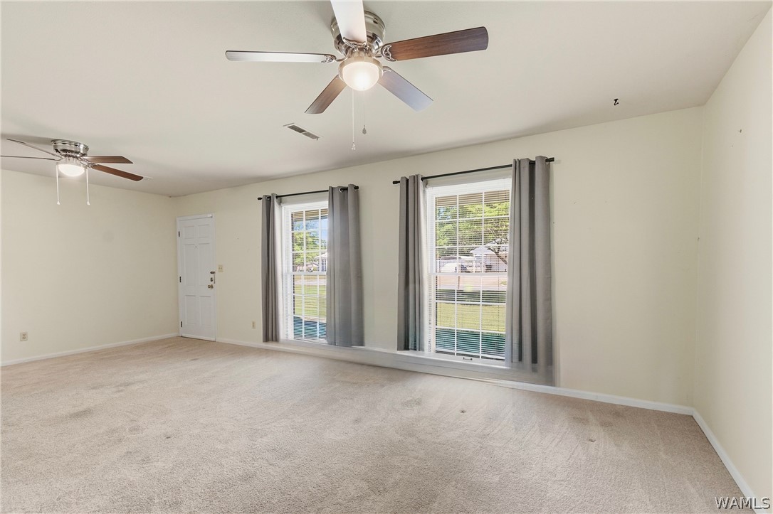 2564 Twin Manor