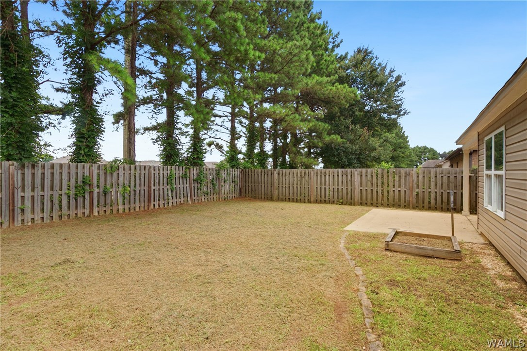 2709 Lily Circle
