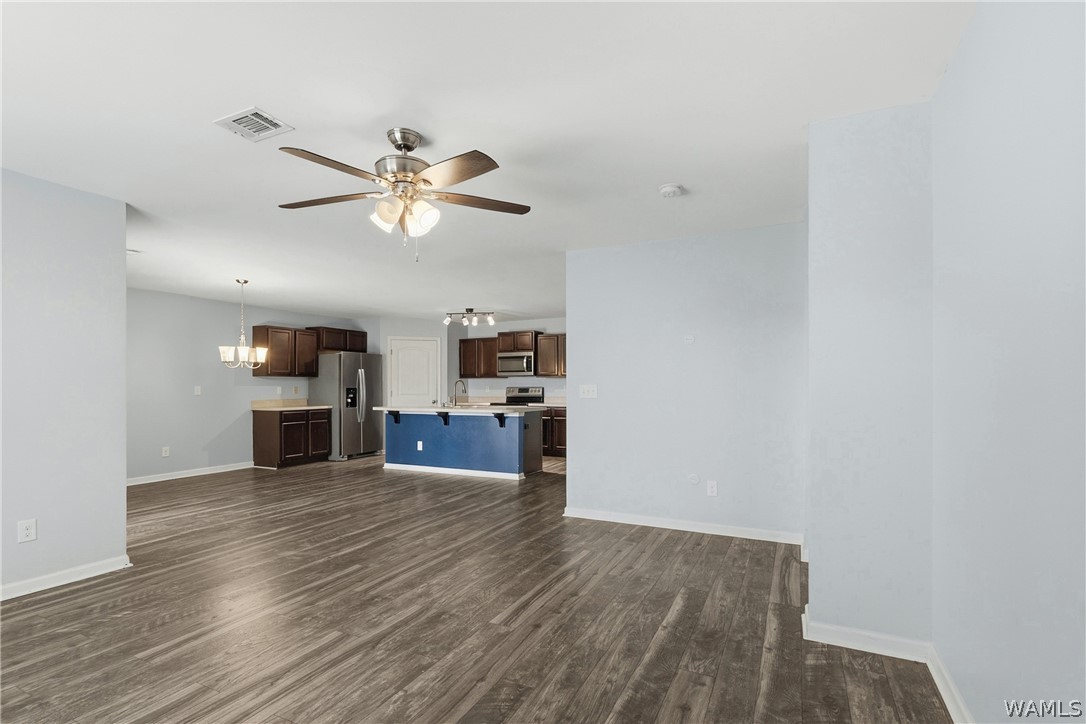 2709 Lily Circle