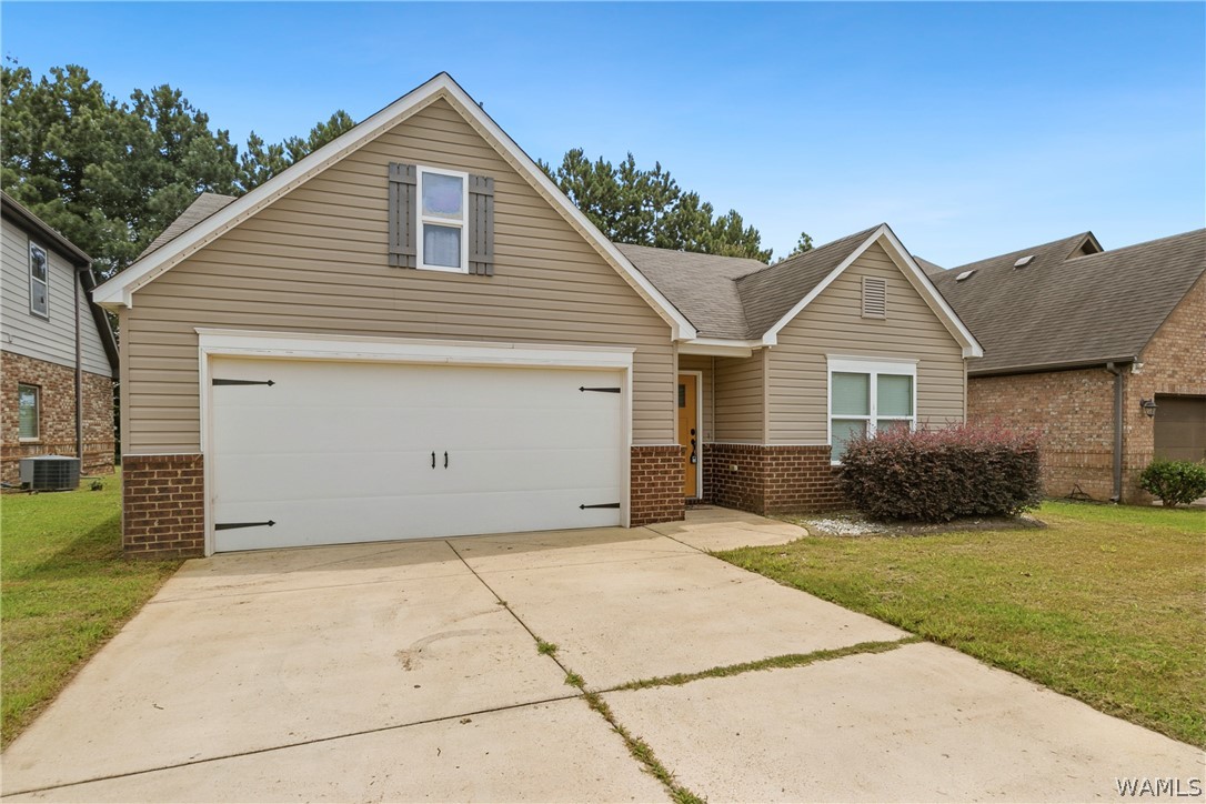 2709 Lily Circle