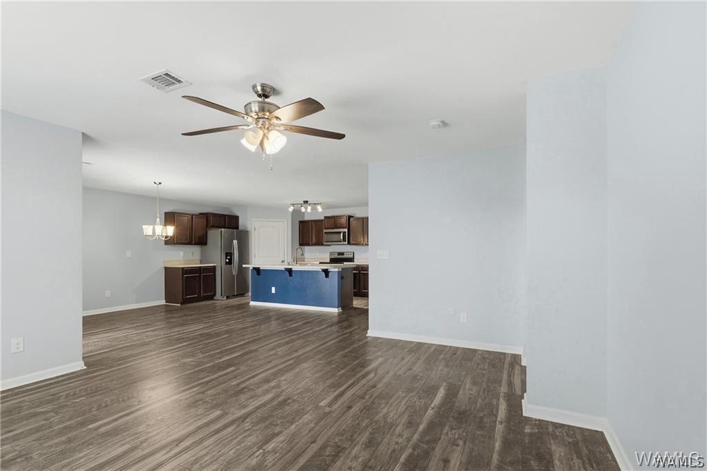 2709 Lily Circle