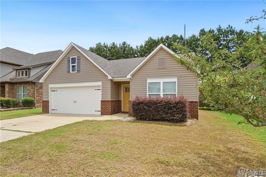 2709 Lily Circle