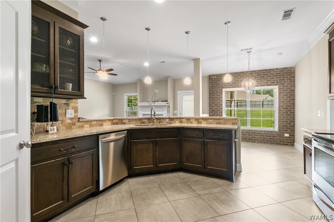 13862 Wesley Chapel Dr Drive