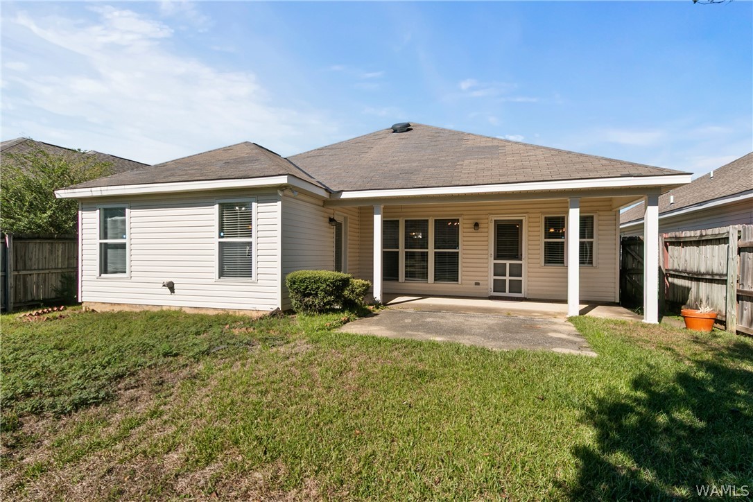2031 LENOX Drive