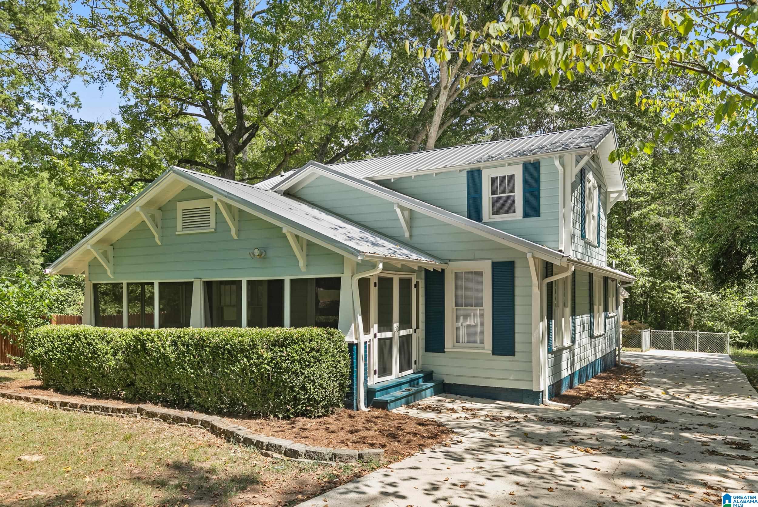 1058 GREENMOR DRIVE