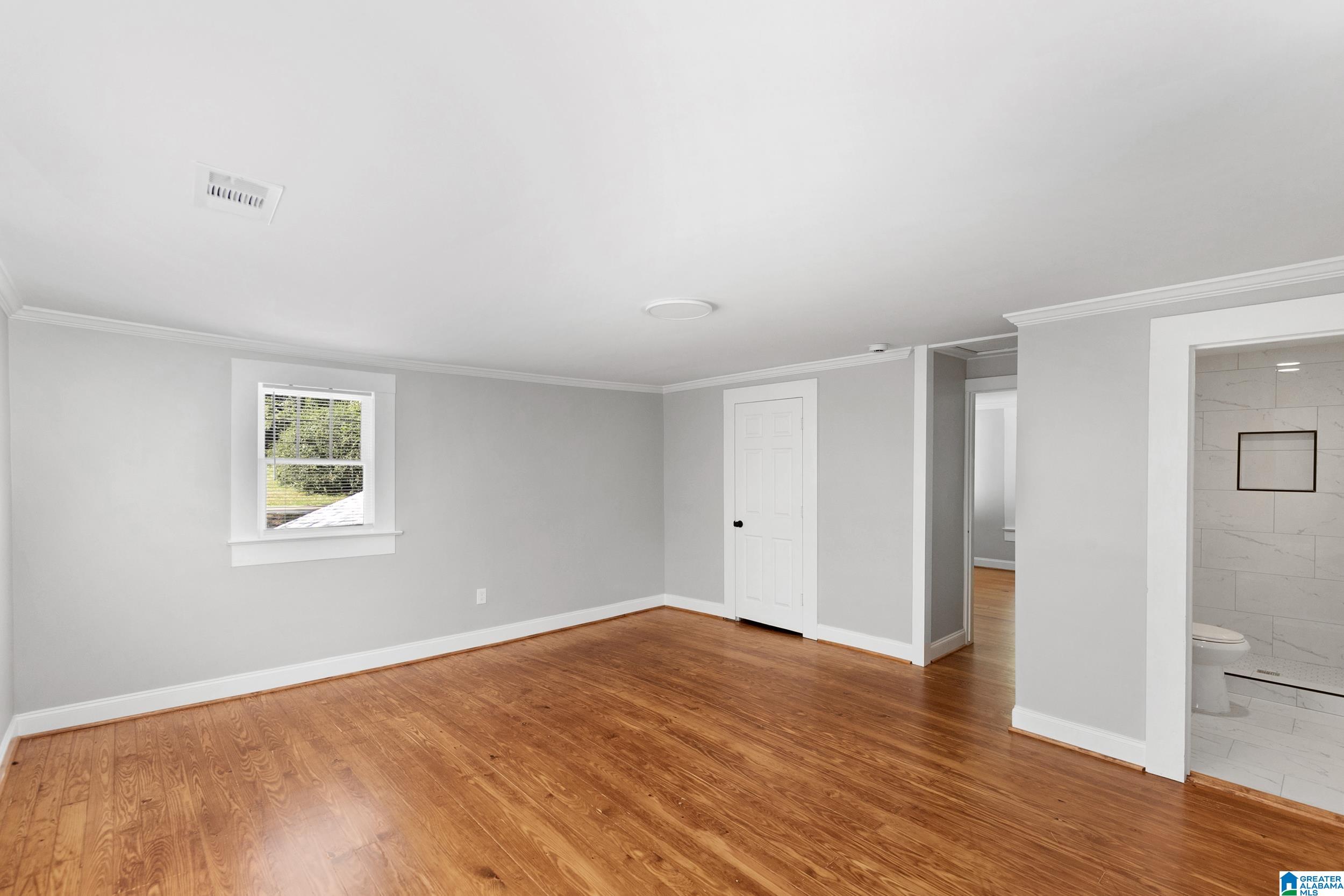 1058 GREENMOR DRIVE