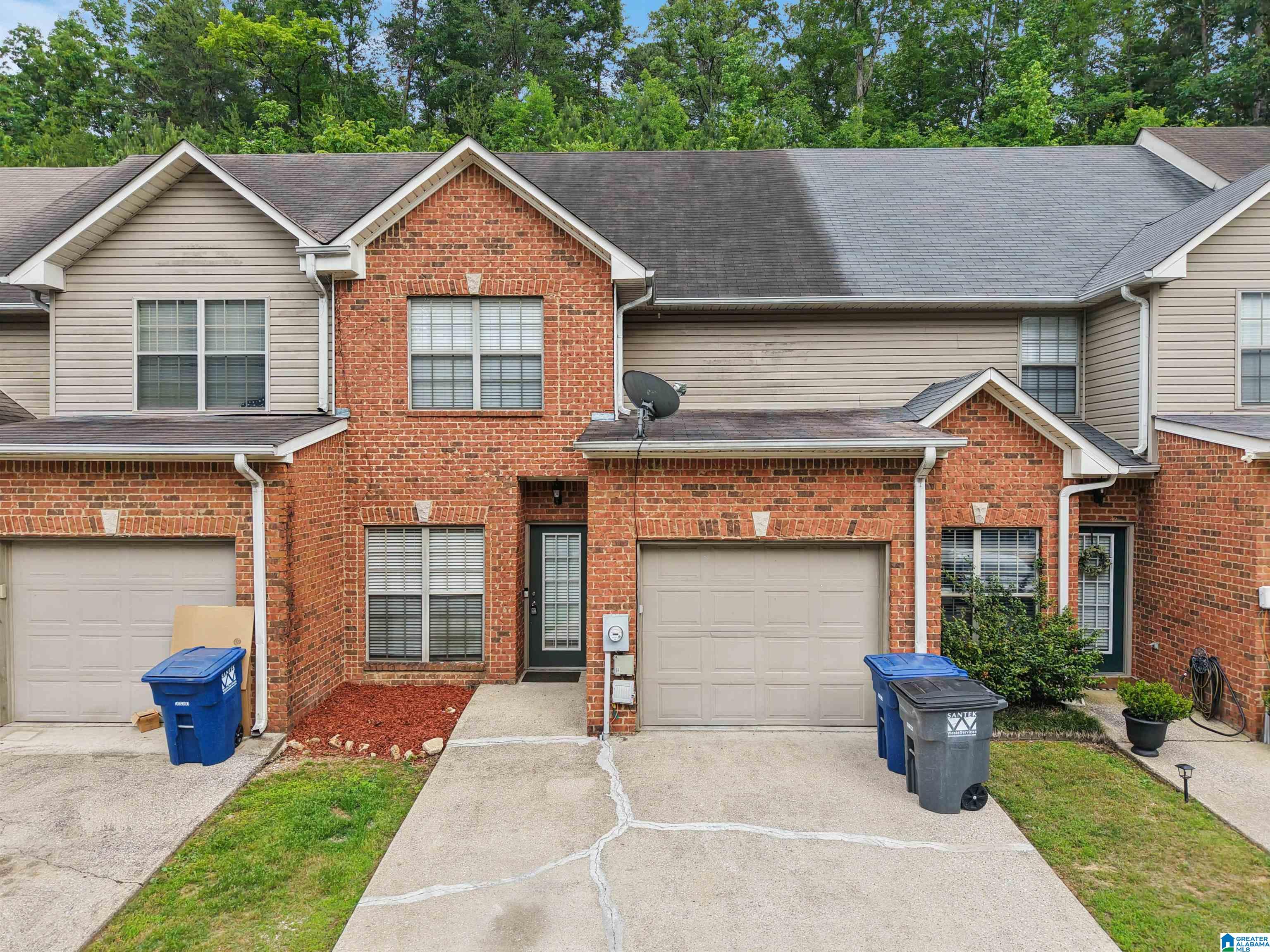 456 HIGHLAND COVE DRIVE