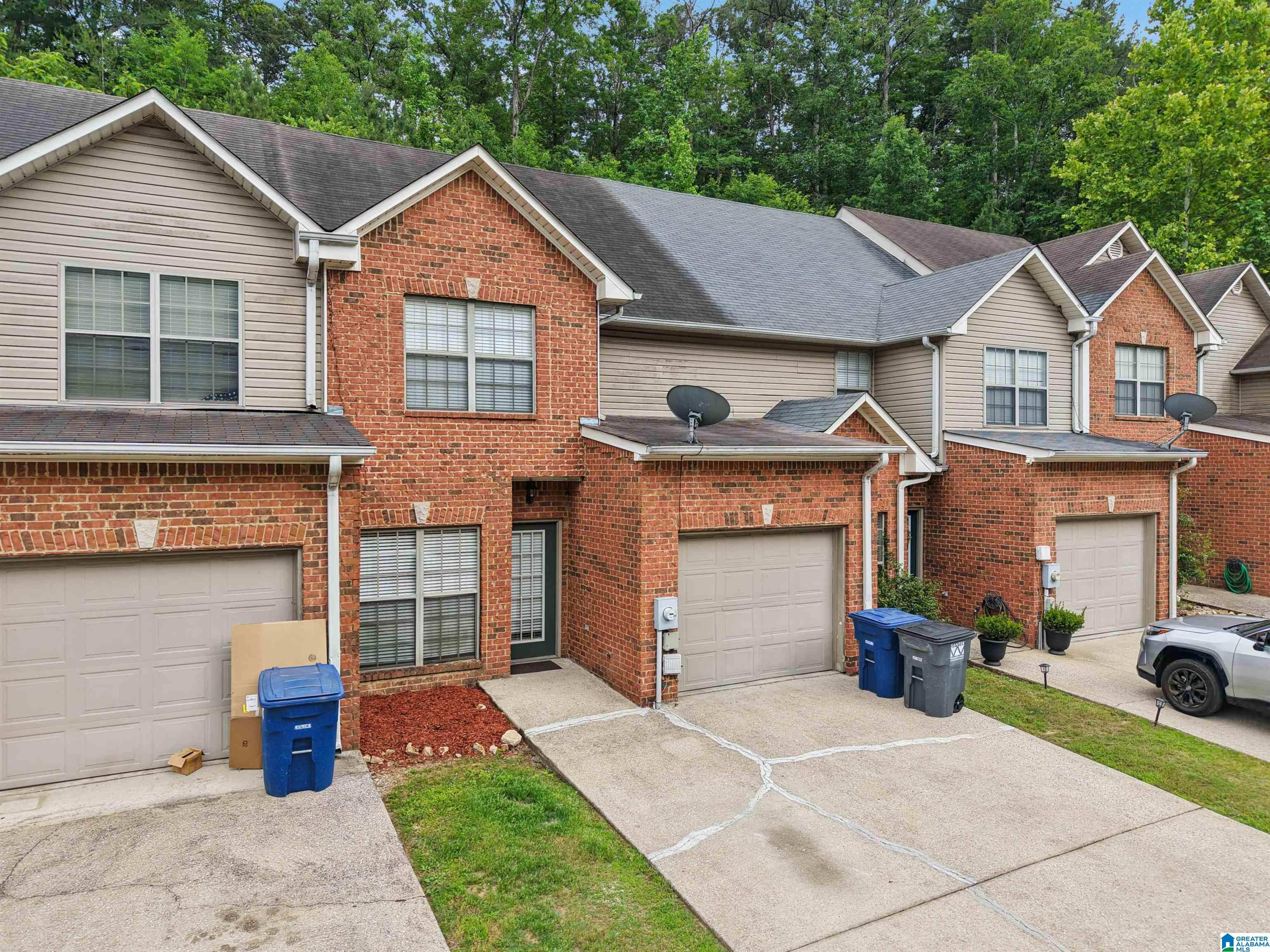456 HIGHLAND COVE DRIVE