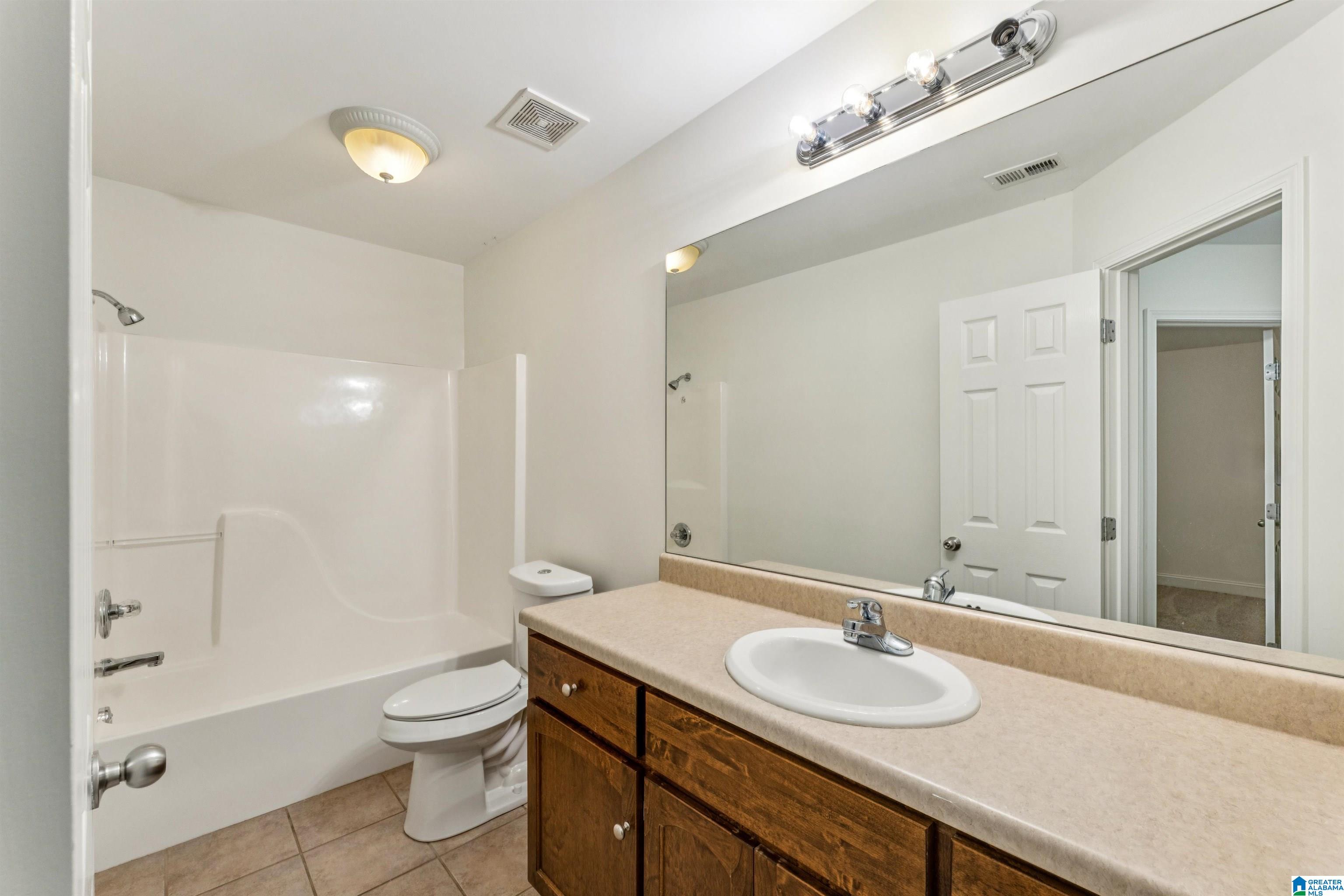 456 HIGHLAND COVE DRIVE
