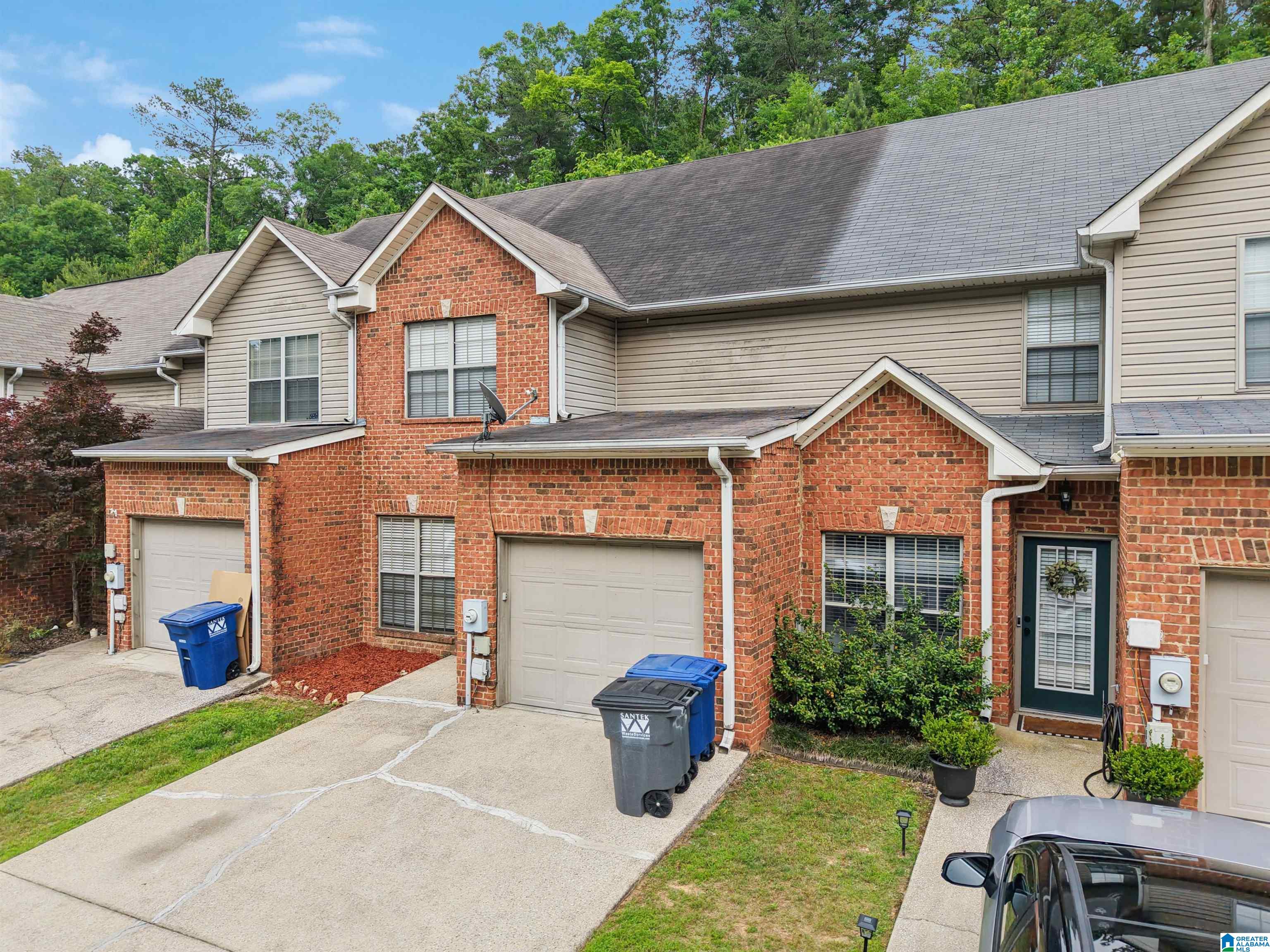 456 HIGHLAND COVE DRIVE