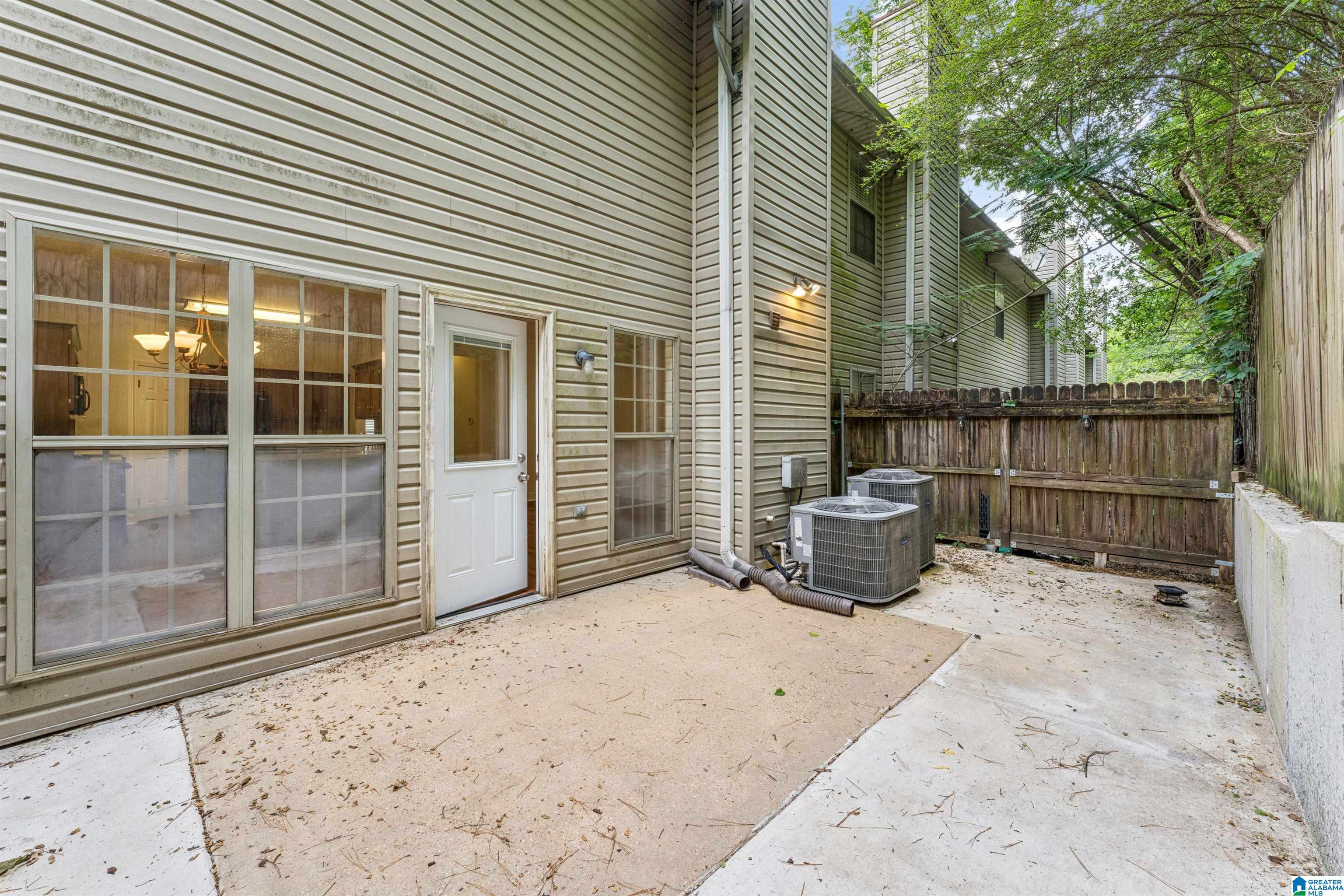 456 HIGHLAND COVE DRIVE