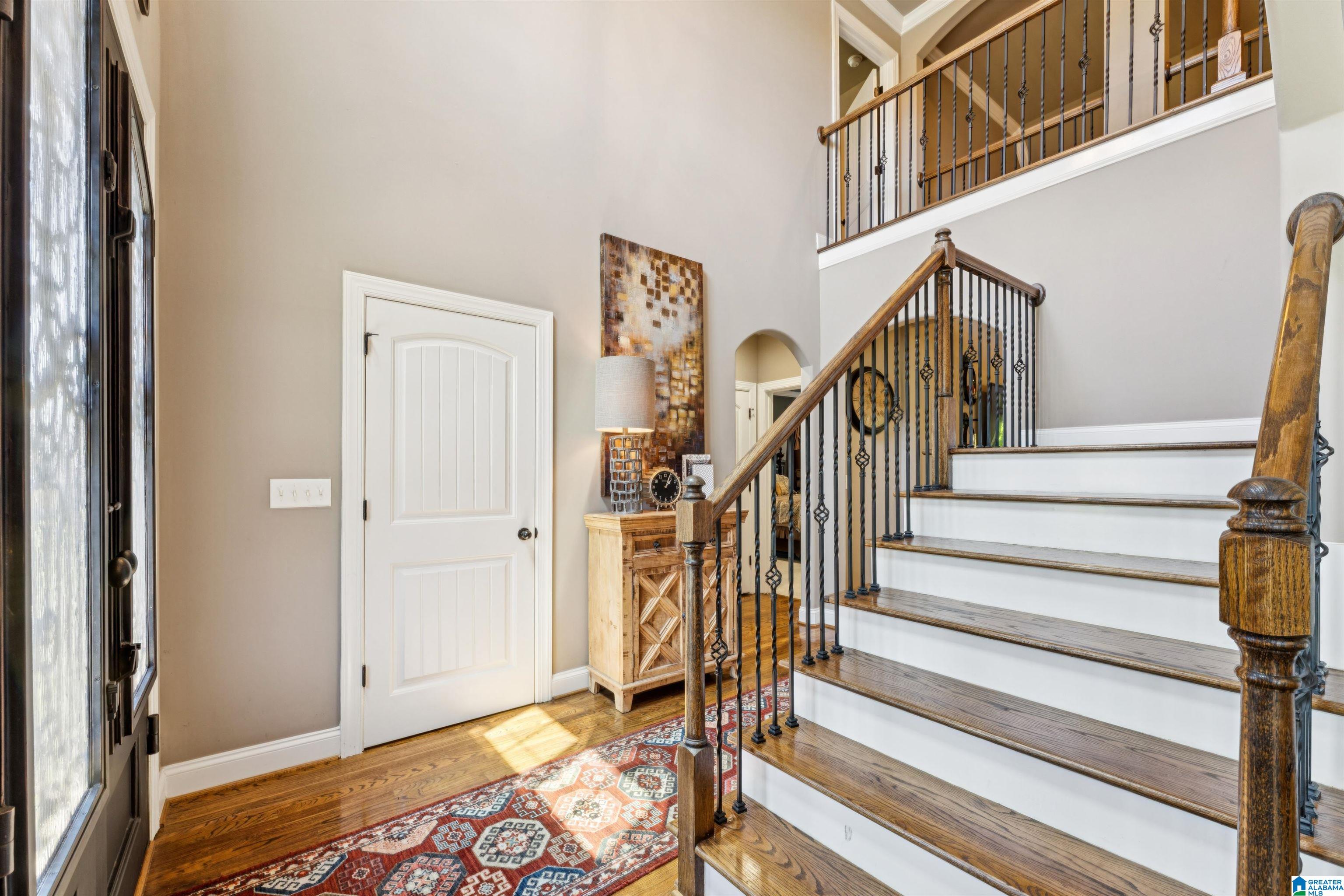 2759 ROSEBAY LANE