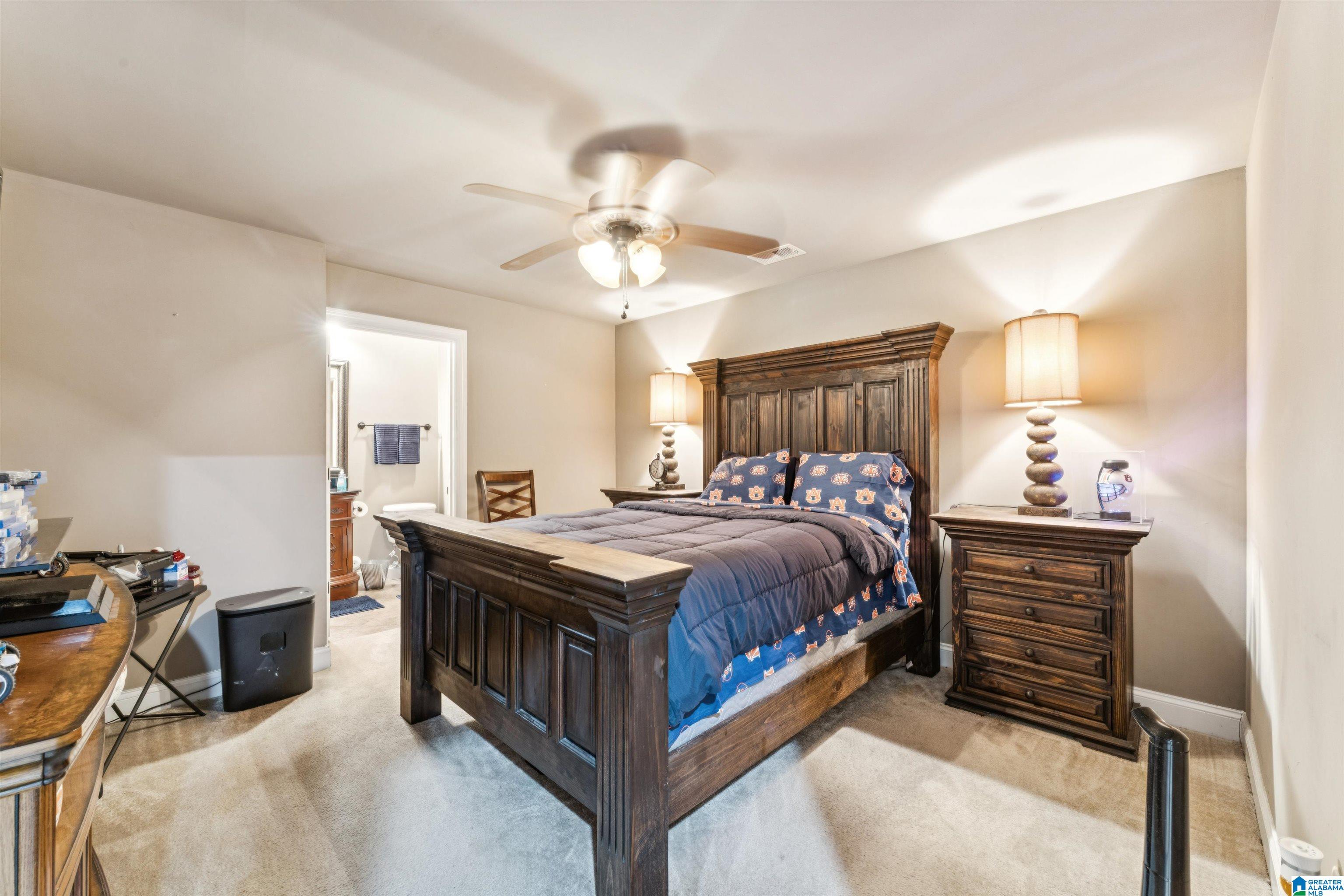 2759 ROSEBAY LANE