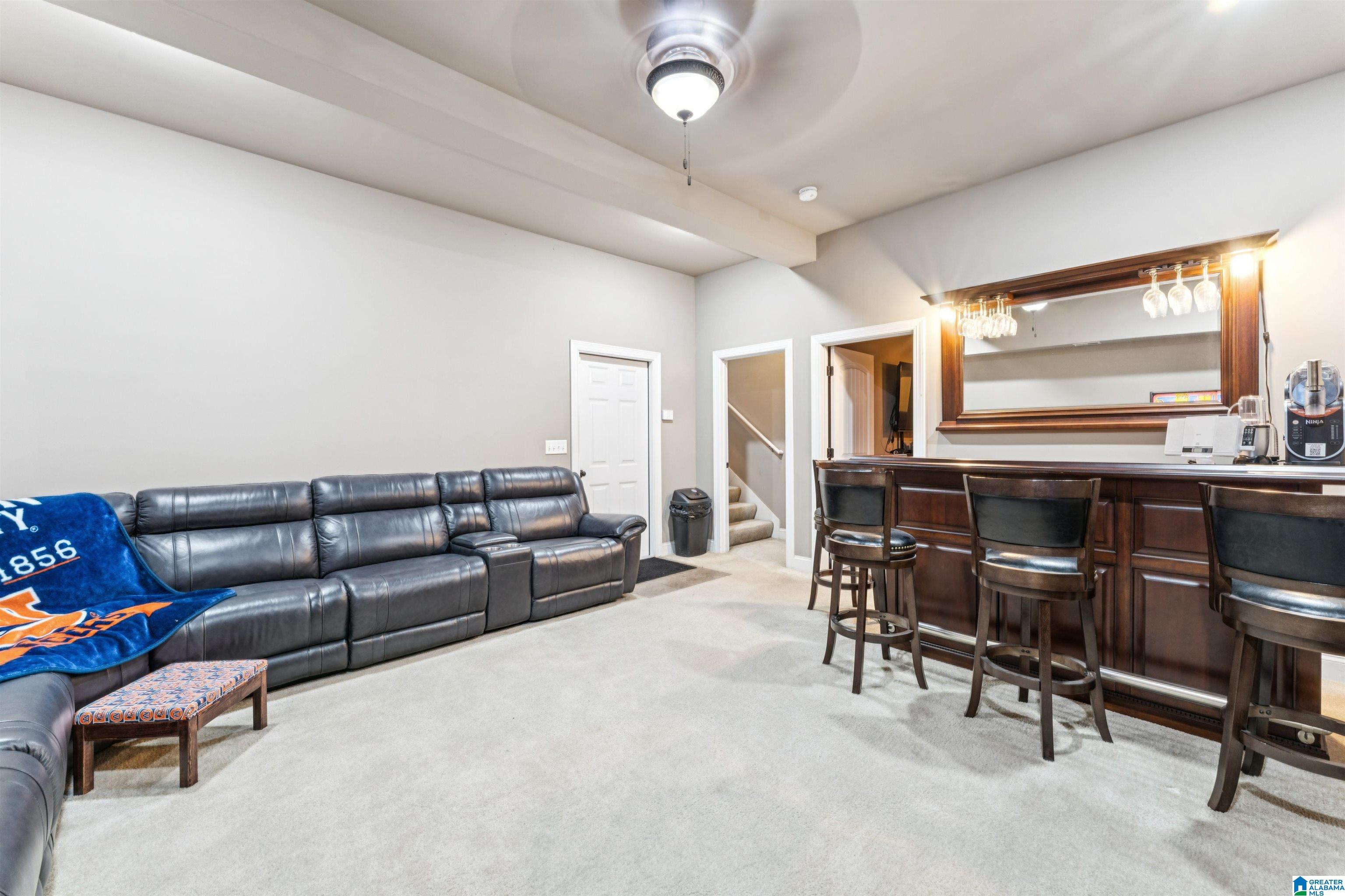 2759 ROSEBAY LANE