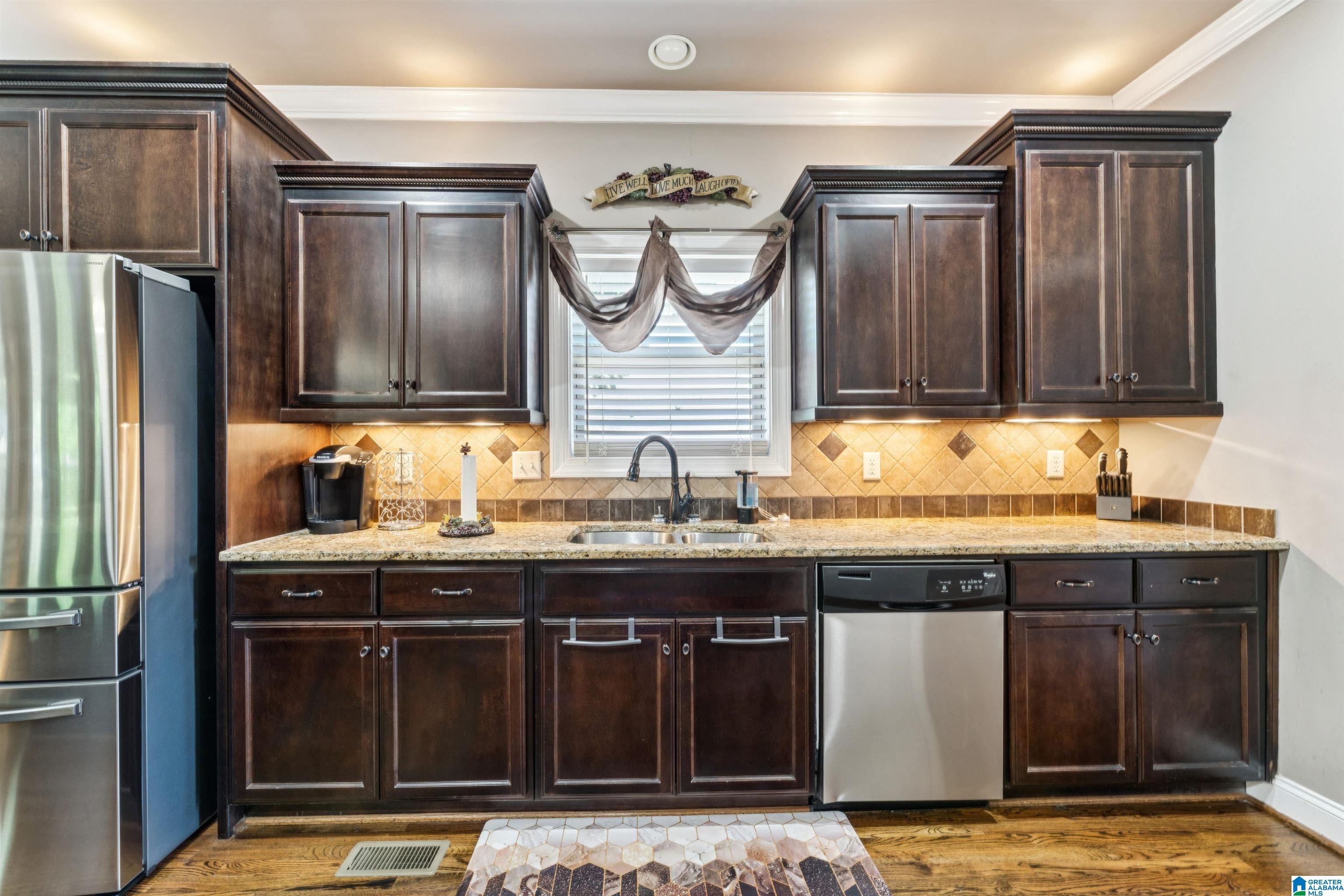 2759 ROSEBAY LANE