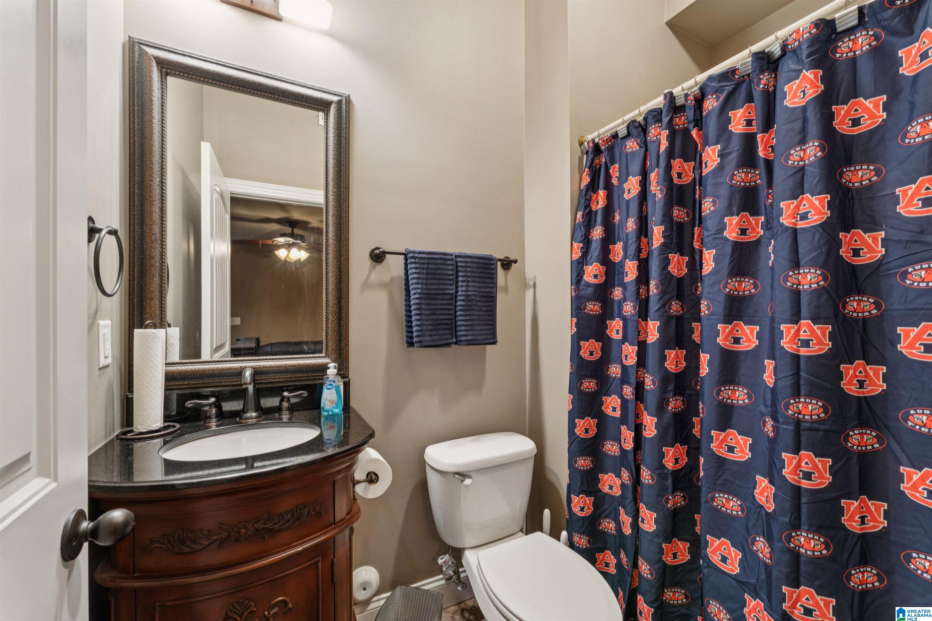 2759 ROSEBAY LANE
