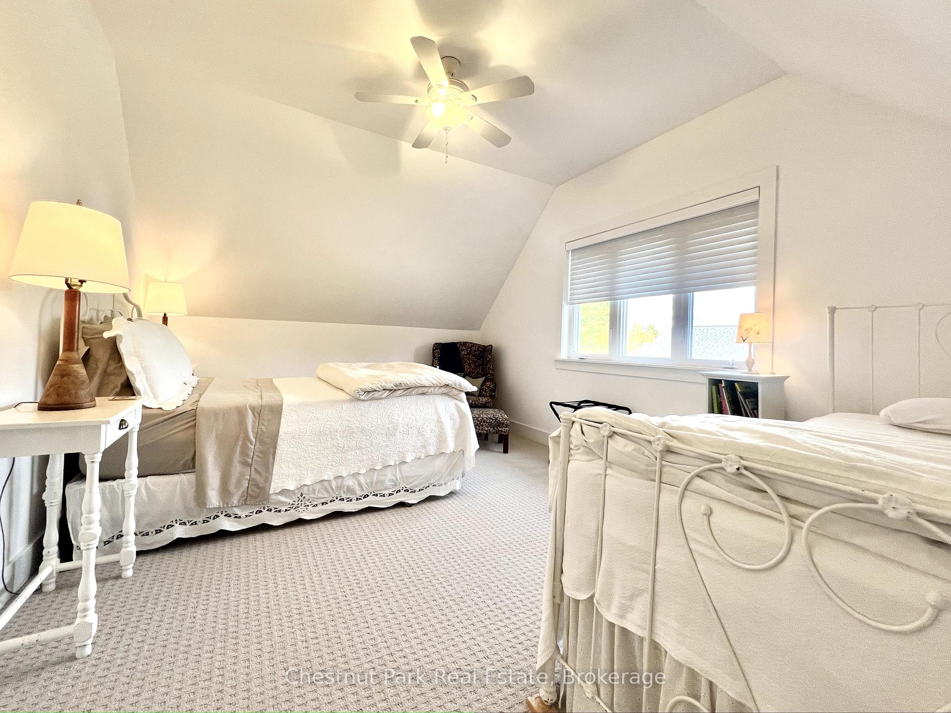 8 William James Court 28