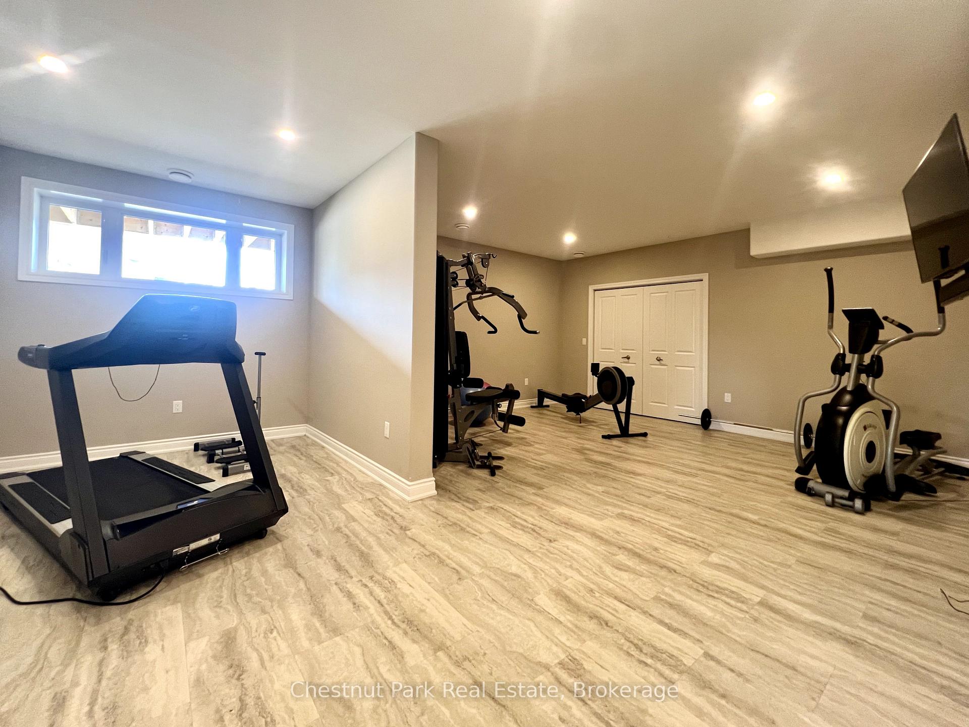 8 William James Court 28