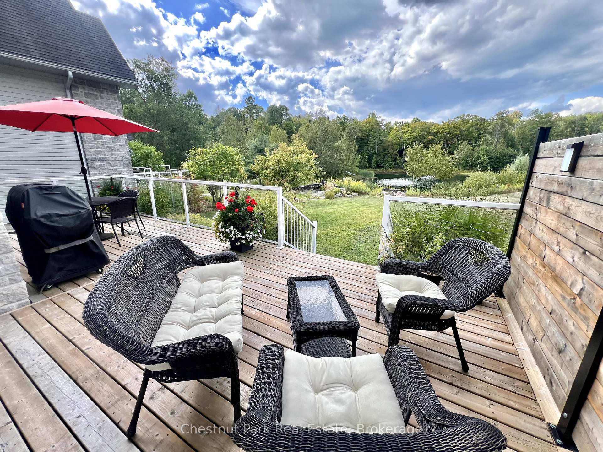 8 William James Court 28