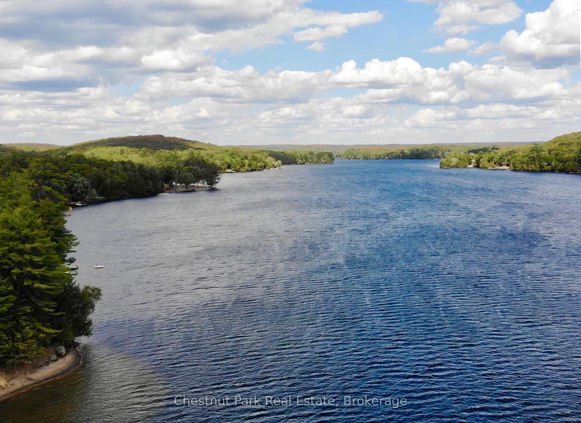 8 William James Court 28