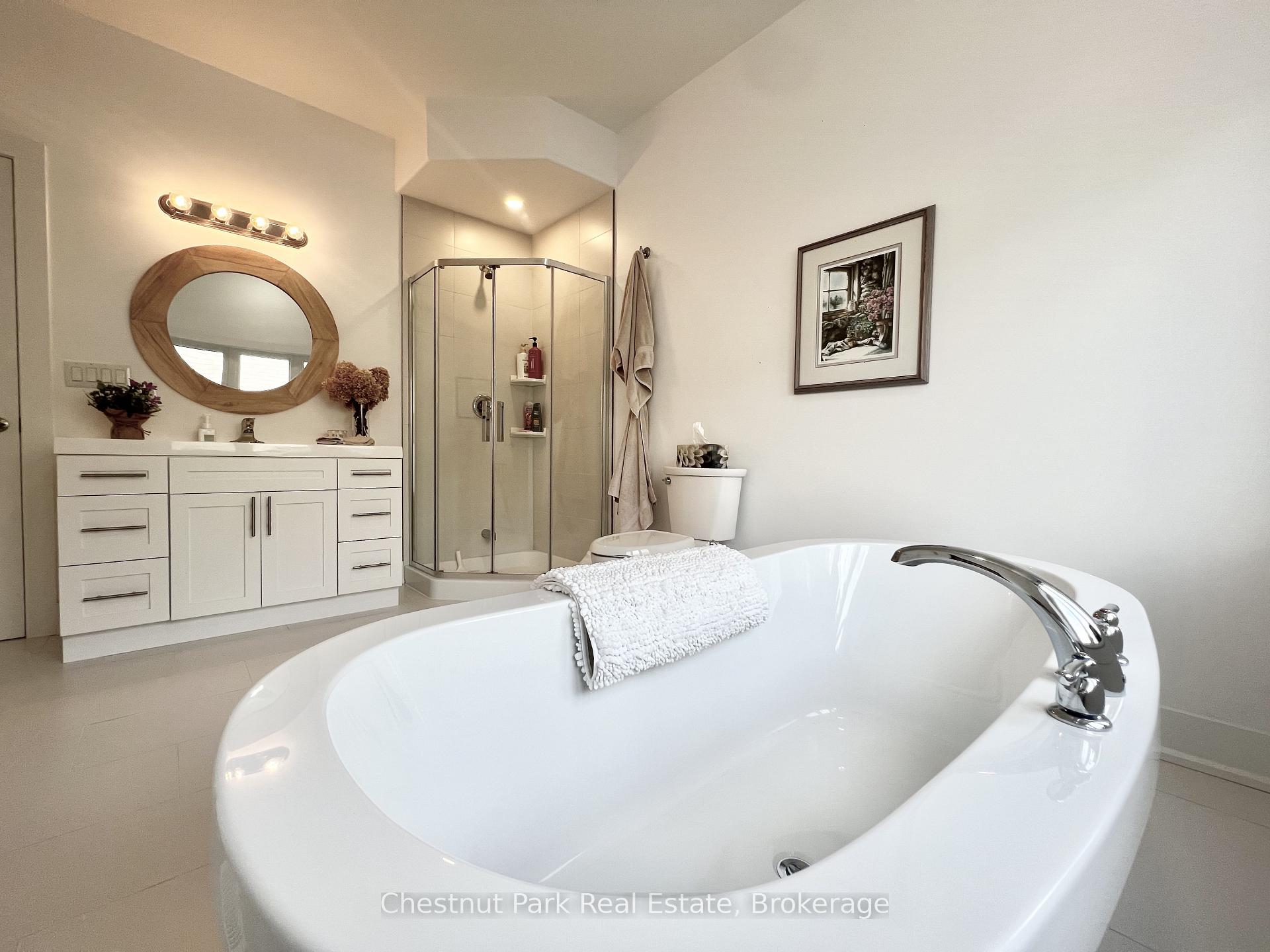 8 William James Court 28