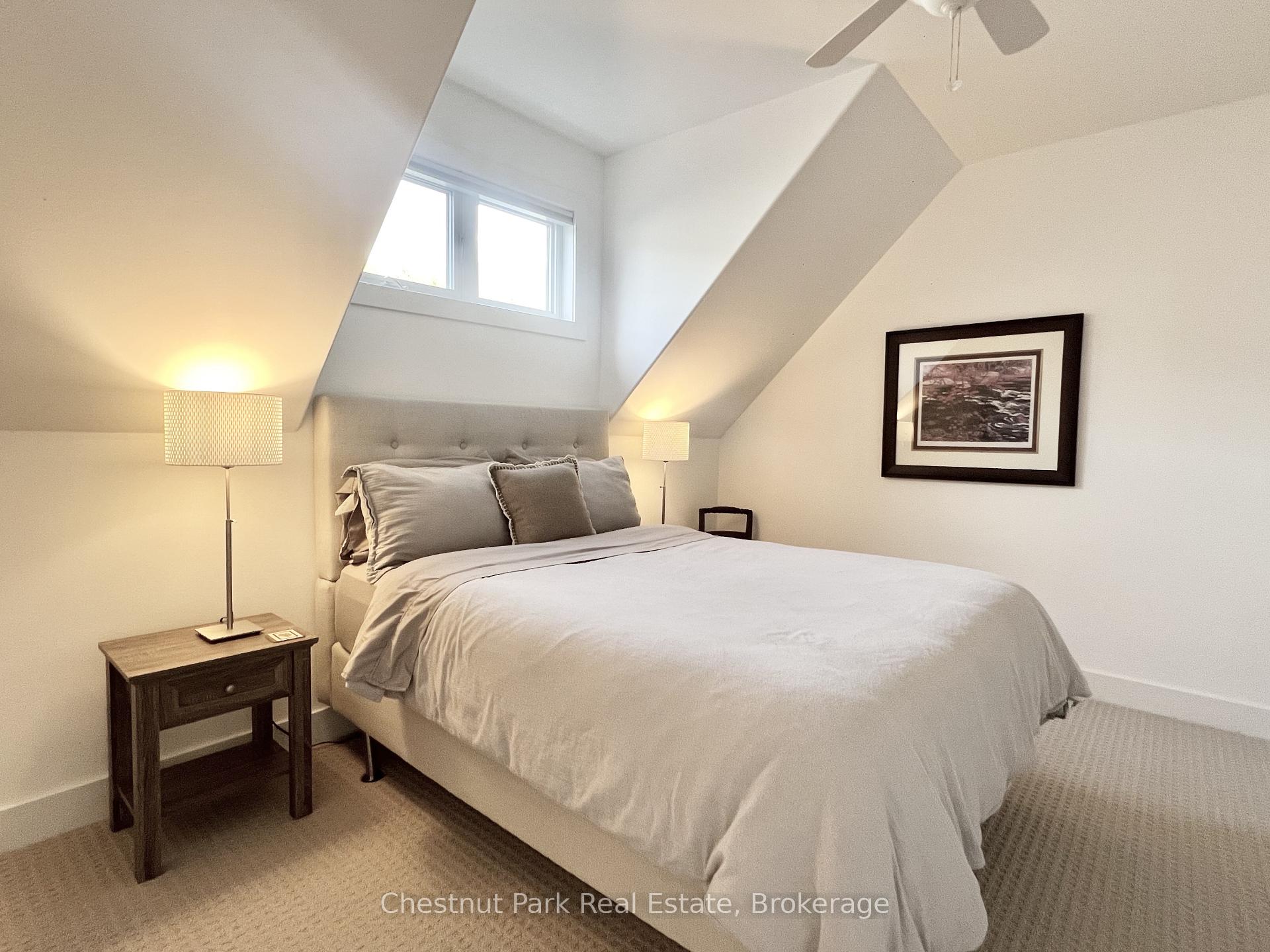 8 William James Court 28