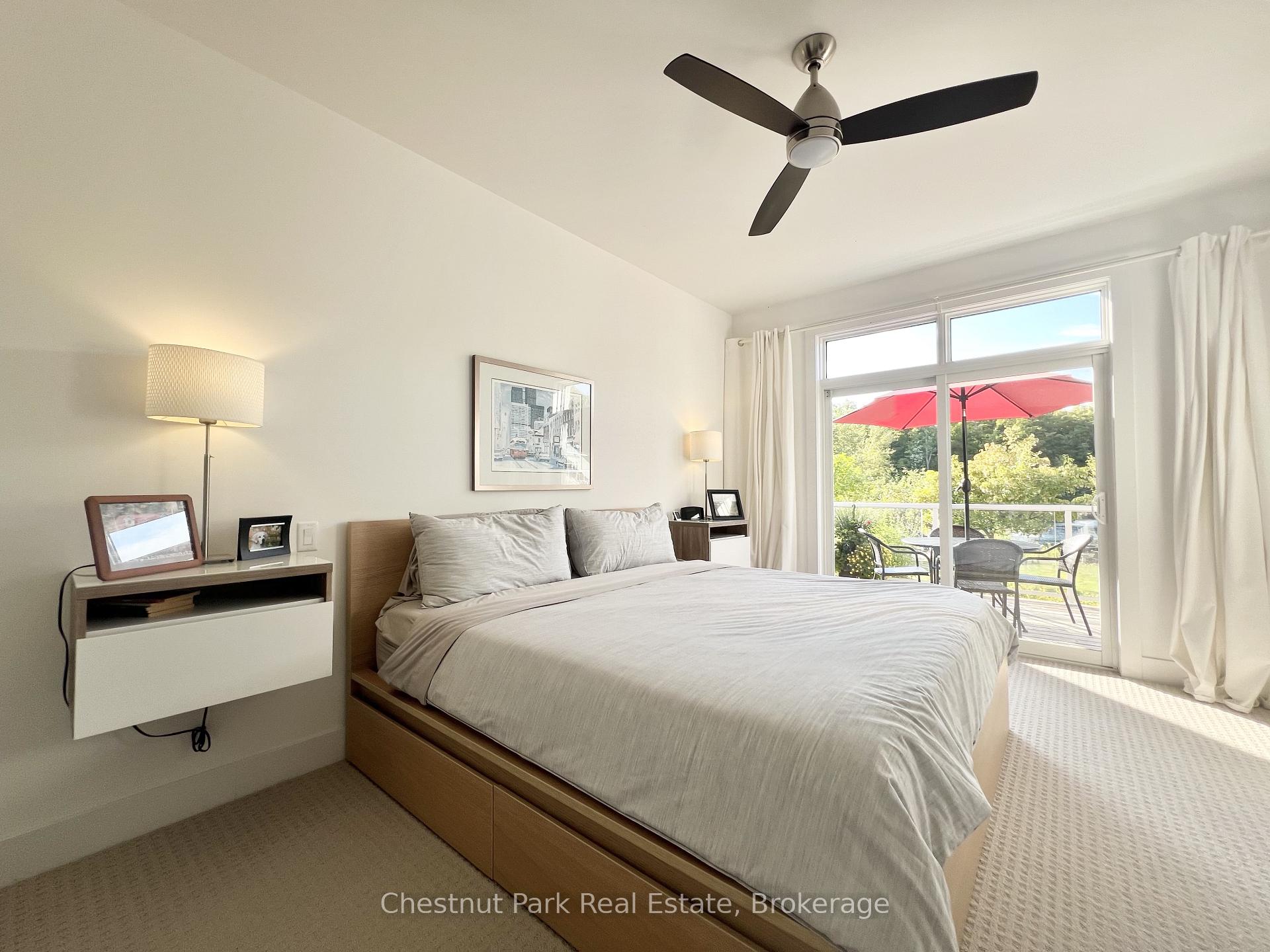 8 William James Court 28