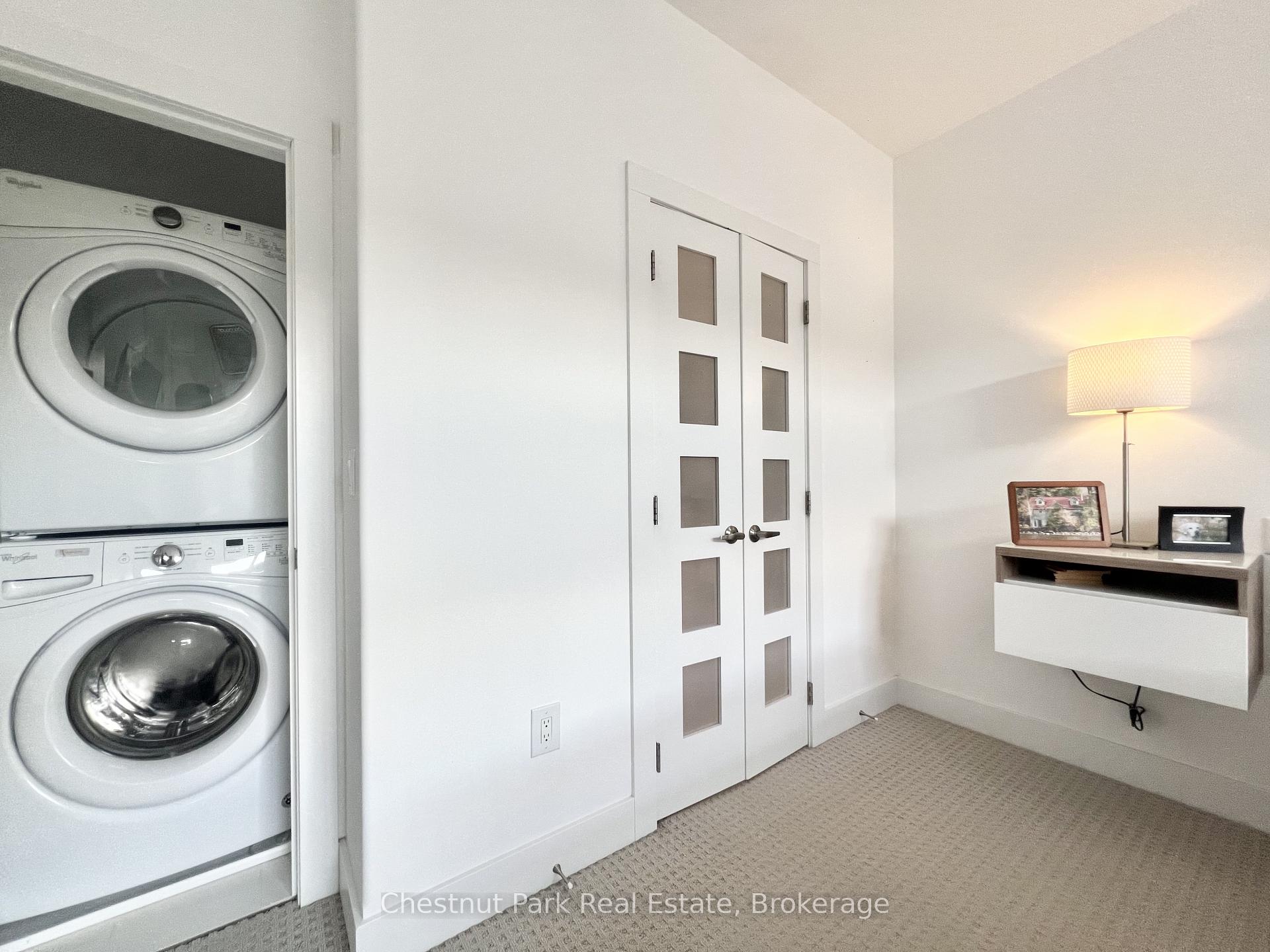 8 William James Court 28