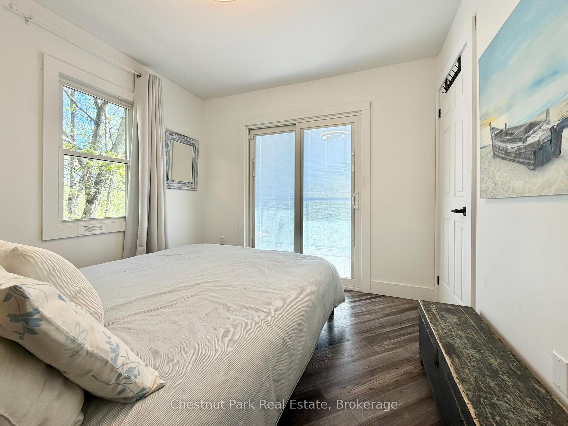 1027 Select Trail