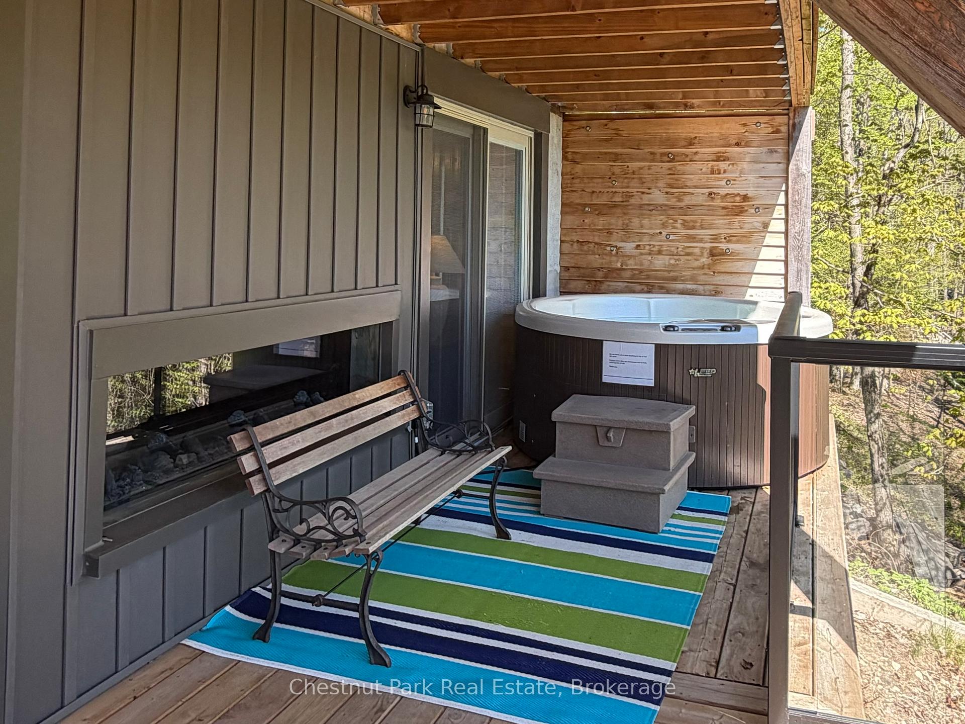 1027 Select Trail