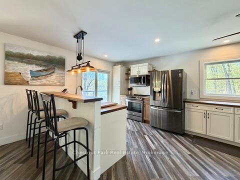 1027 Select Trail
