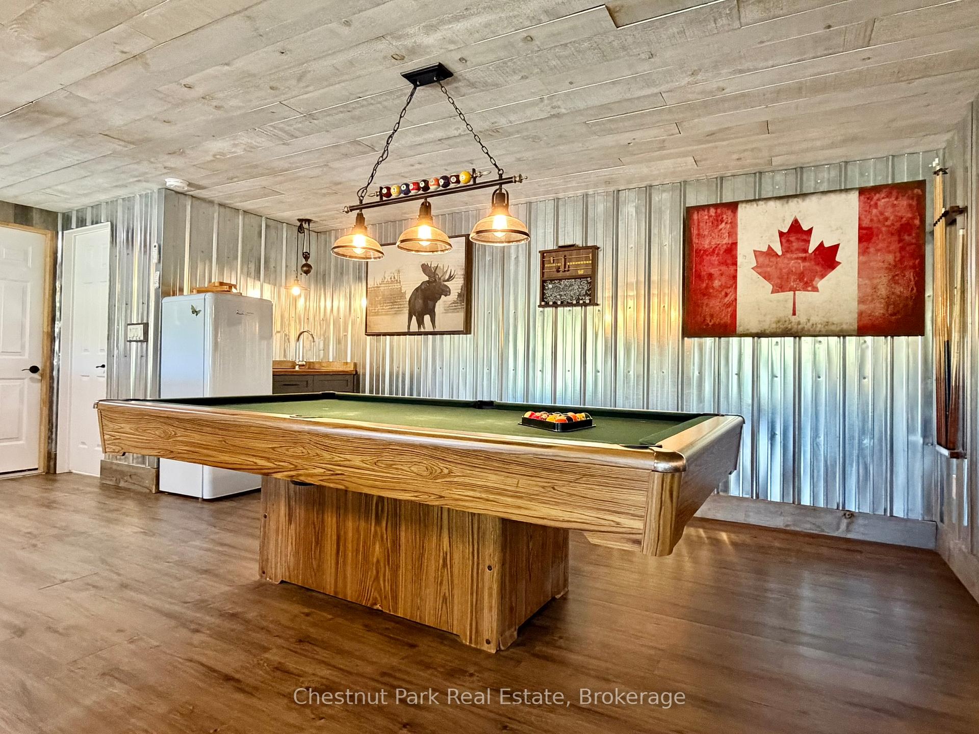 1027 Select Trail