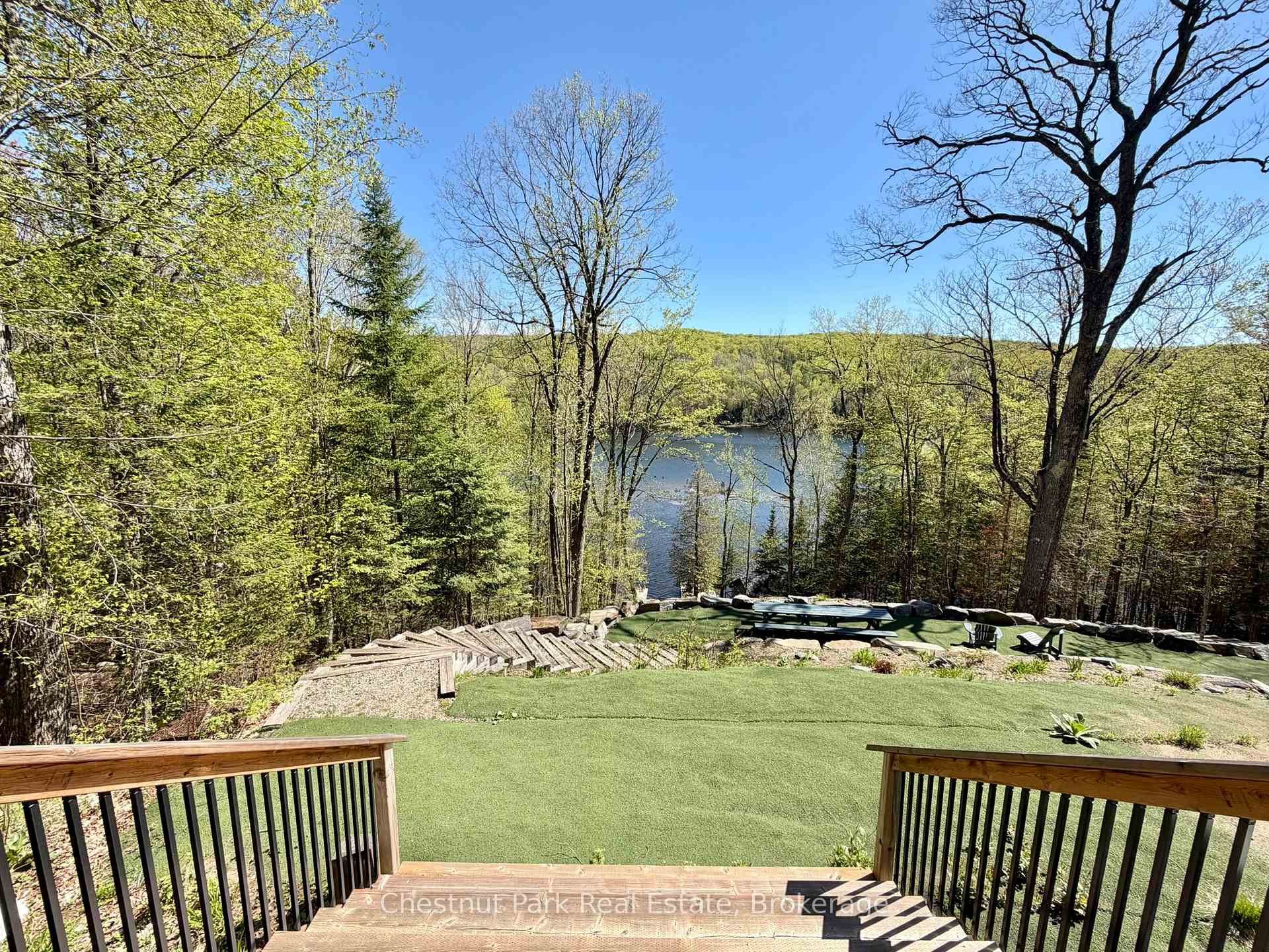 1027 Select Trail
