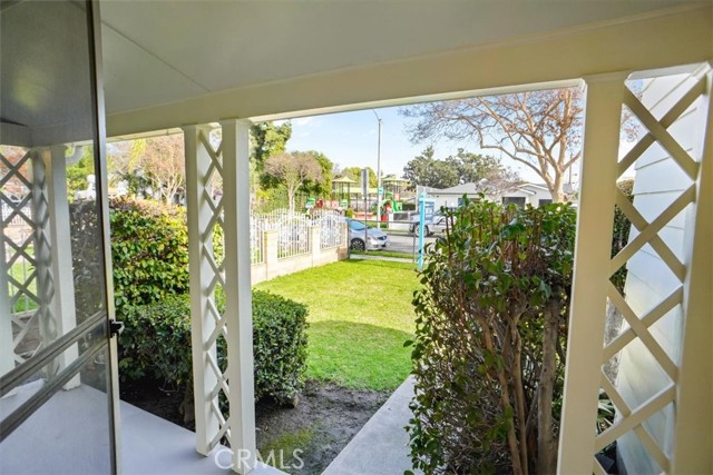 249 W Santa Anita