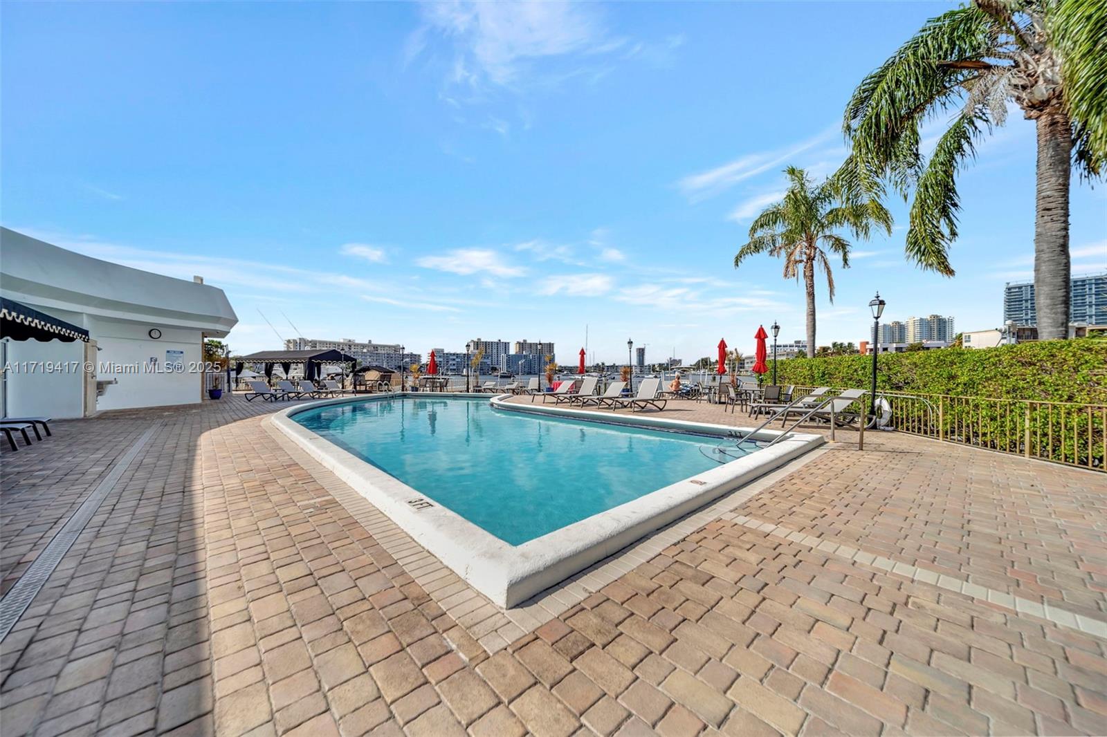 100 Golden Isles Dr # 805