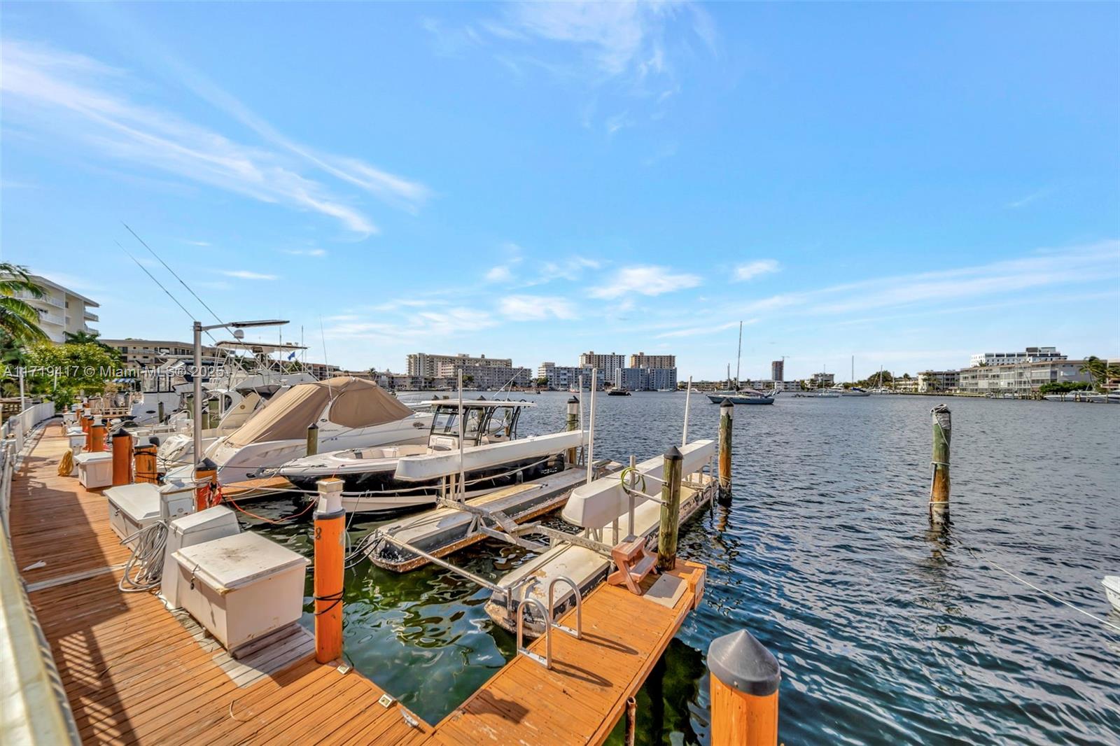 100 Golden Isles Dr # 805