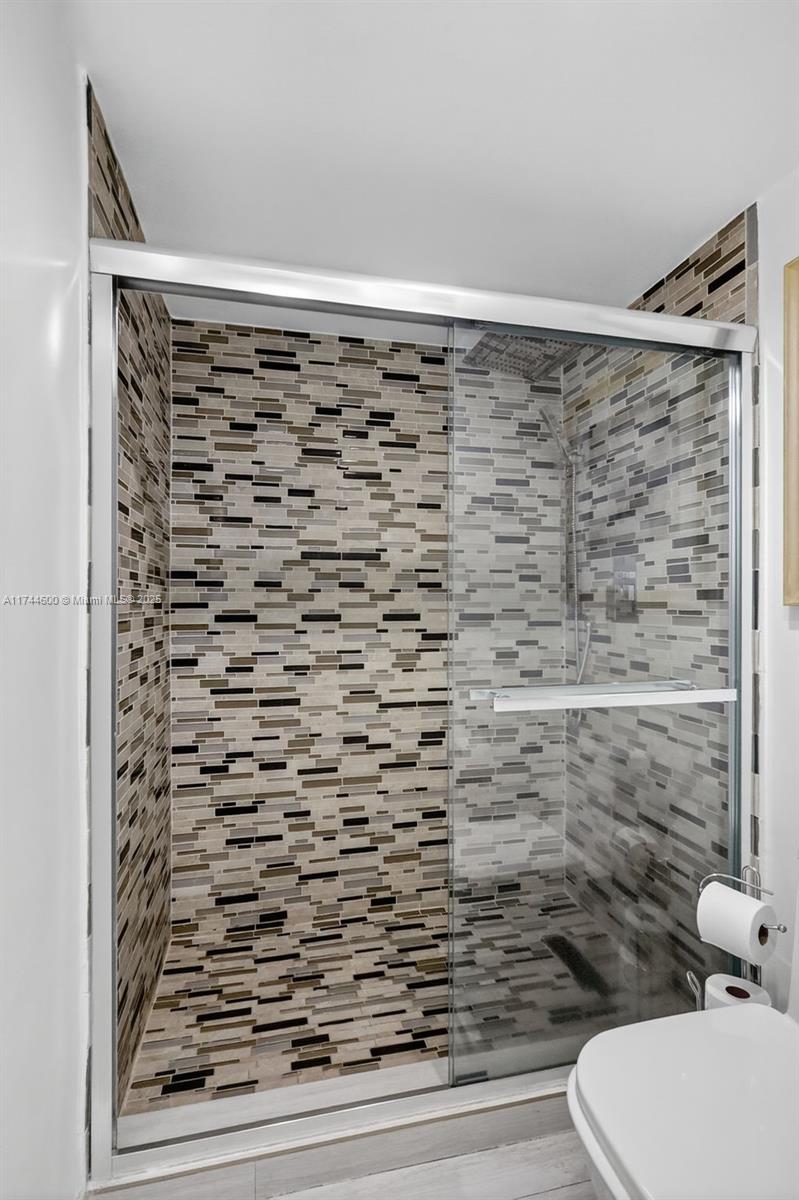 4001 S Ocean Dr # 14G