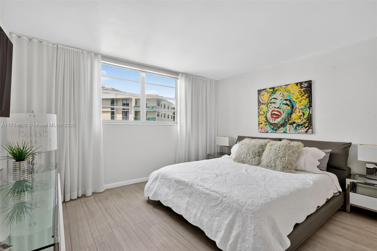 4001 S Ocean Dr # 14G