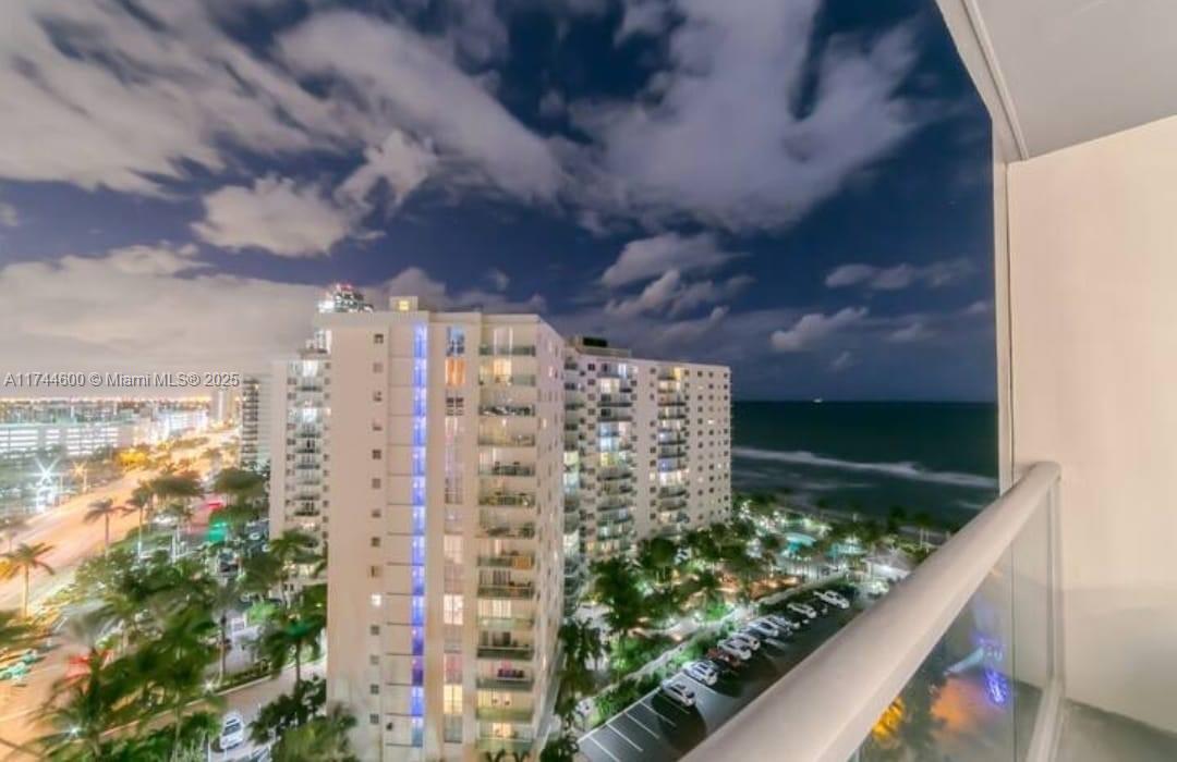 4001 S Ocean Dr # 14G